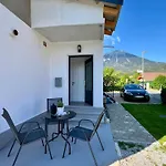 Apartament St Mountain Escape Zirovnica