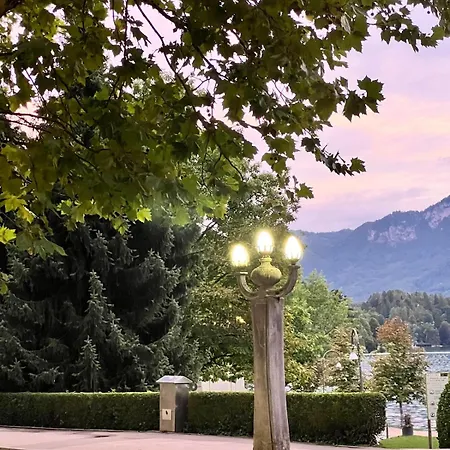 St Mountain Escape شقة