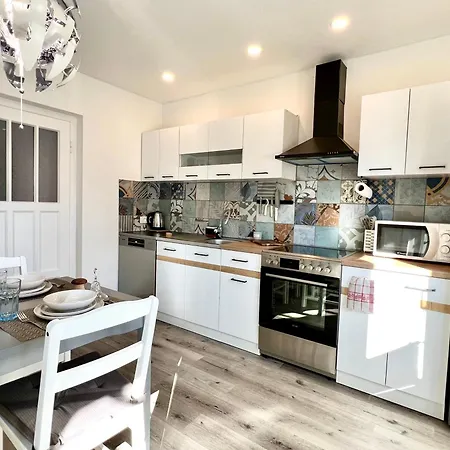 St Mountain Escape * زيروفنيكا