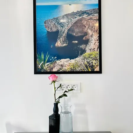 St Mountain Escape شقة