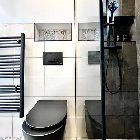 Apartamento St Mountain Escape Zirovnica
