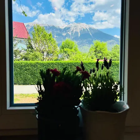 St Mountain Escape
