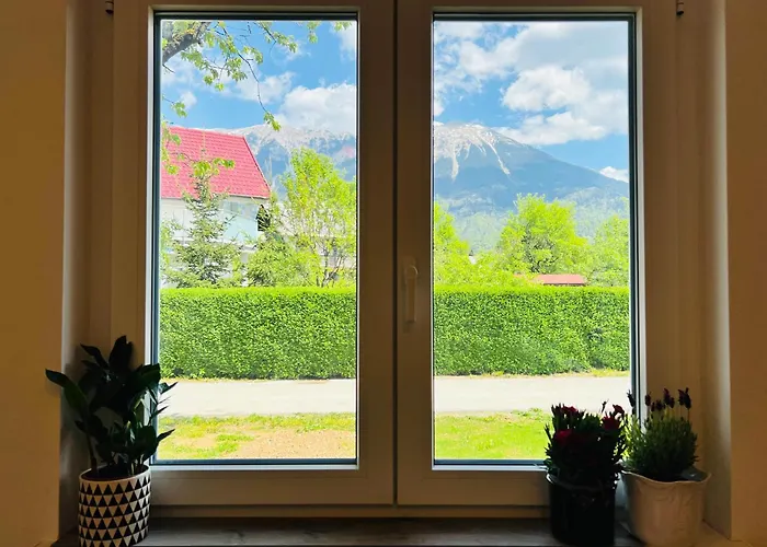 St Mountain Escape *